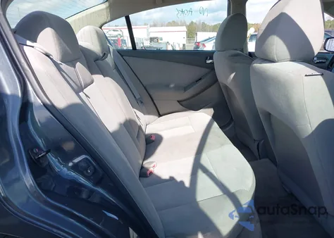 2009 Nissan Altima 2.5 из США, поврежденный, VIN 1N4AL21E19C117718